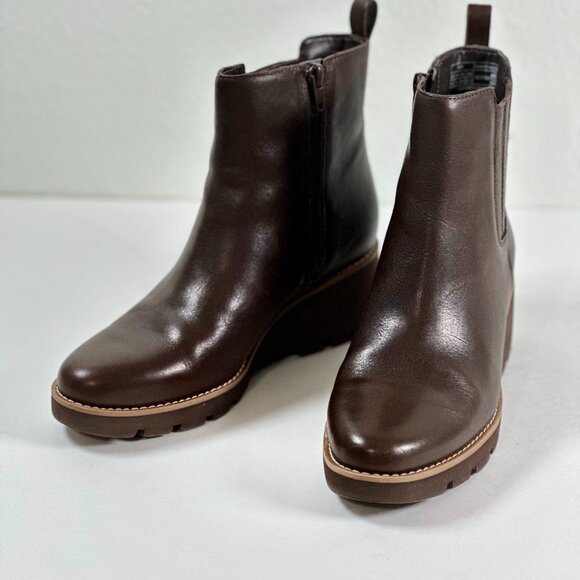 Vionic Aria Leather Lugged Wedge Booties - Size 6.5 Brown - Picture 10 of 11